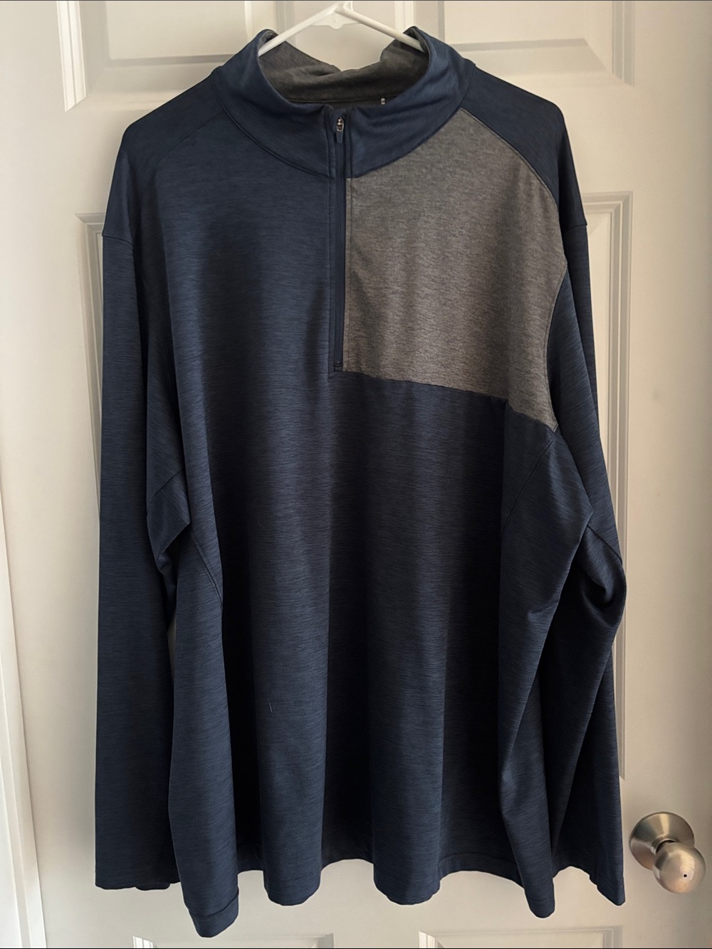 Walter Hagen Navy and Gray Quarter Zip